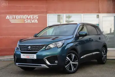 Peugeot 5008 2018 - 21990 EUR, 116000 km - AUTO.MOTO.pt - 116000km - foto 2 de 40