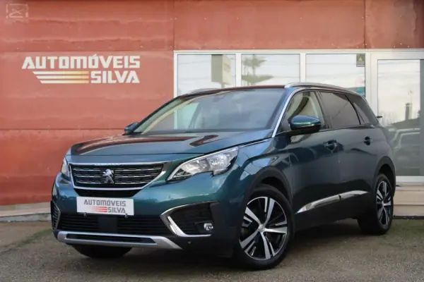 Peugeot 5008 2018 - 21990 EUR, 116000 km - AUTO.MOTO.pt - 116000km - foto 2 de 40
