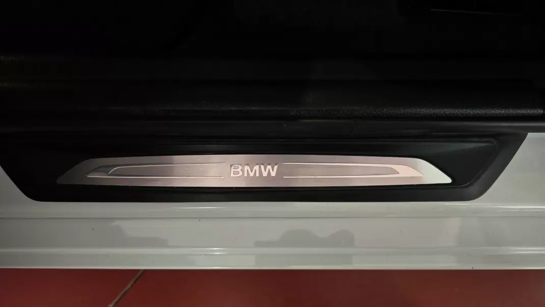 BMW 216 Active Tourer 2017 - 16990 EUR, 118407 km - AUTO.MOTO.pt - 118407km - foto 57 de 72