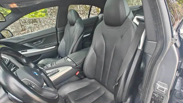 BMW 640 Gran Coupé 2014 - 27500 EUR, 278000 km - AUTO.MOTO.pt - 278000km - foto 12 de 12