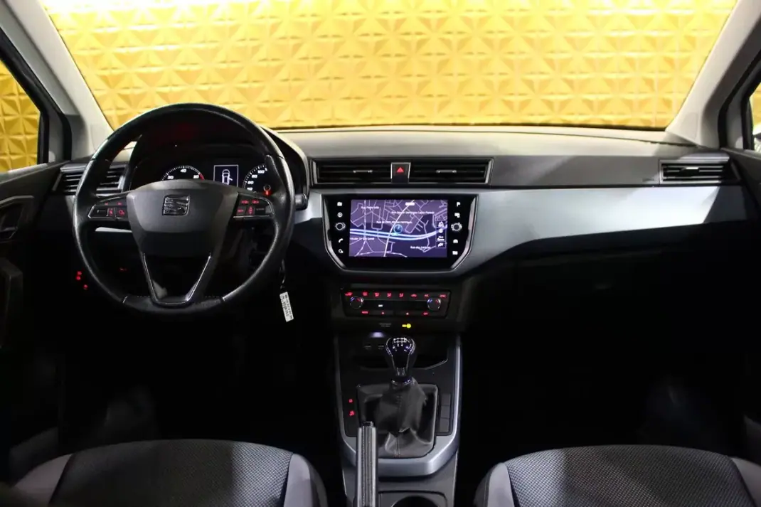 SEAT Arona 2019 - 14700 EUR, 149000 km - 149000km - foto 6 de 25