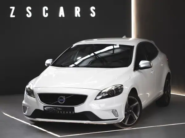 Volvo V40 2016 - 16990 EUR, 129000 km - AUTO.MOTO.pt - 129000km - foto 3 de 21
