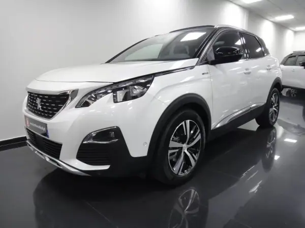 Peugeot 3008 2020 - 19500 EUR, 78000 km - AUTO.MOTO.pt - 78000km - foto 2 de 37