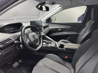 Peugeot 5008 2021 - 24800 EUR, 142000 km - AUTO.MOTO.pt - 142000km - foto 14 de 38