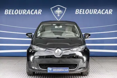 Renault Zoe 2017 - 15000 EUR, 45000 km - AUTO.MOTO.pt - 45000km - foto 2 de 15