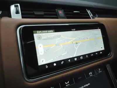 Land Rover Range Rover Sport 2020 - 49950 EUR, 181969 km - AUTO.MOTO.pt - 181969km - foto 42 de 59