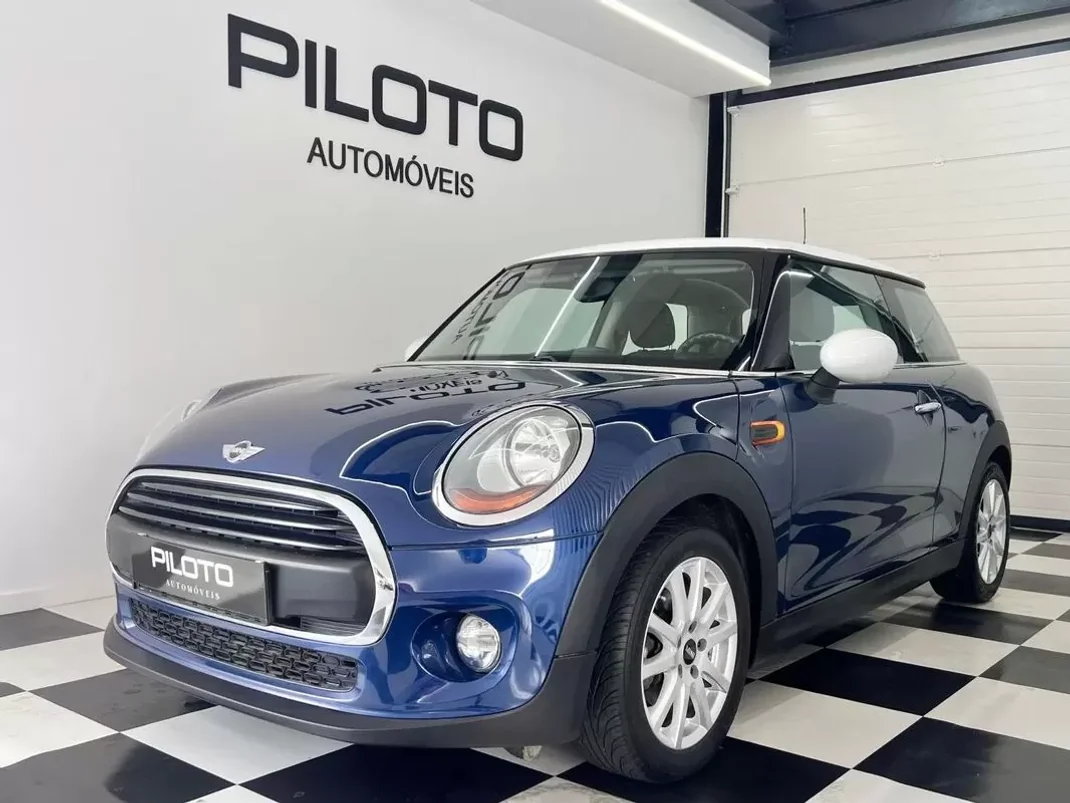 MINI One 2015 - 11990 EUR, 113320 km - AUTO.MOTO.pt - 113320km - foto 1 de 25