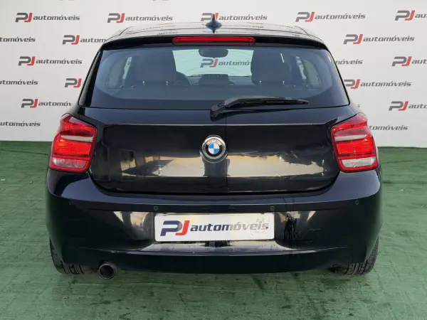 BMW 114 2013 - 9490 EUR, 121721 km - AUTO.MOTO.pt - 121721km - foto 8 de 17