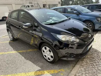 Ford Fiesta 2009 - 5500 EUR, 157000 km - 157000km - foto 9 de 30