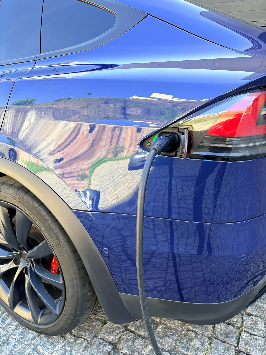 Tesla Model X 2018 - 36300 EUR, 176000 km - 176000km - foto 15 de 15