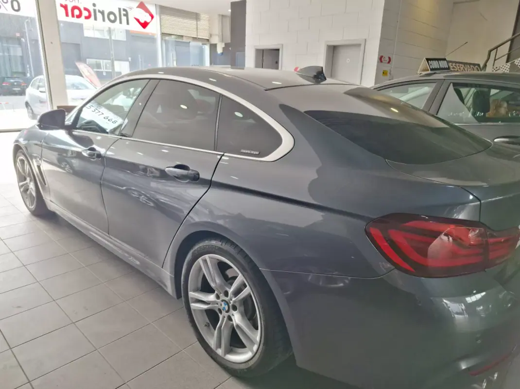 BMW 420 Gran Coupé 2019 - 28490 EUR, 118000 km - AUTO.MOTO.pt - 118000km - foto 9 de 12
