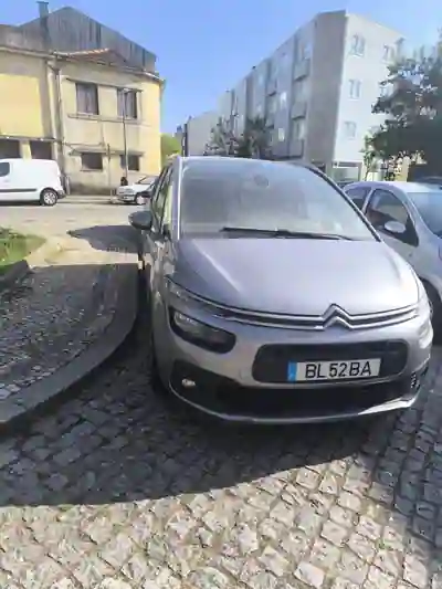 Citroën C4 Spacetourer 2019 - 12365 EUR, 324144 km - AUTO.MOTO.pt - 324144km - foto 9 de 12