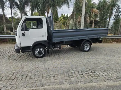 Nissan Cabstar 35.13 2006 - 18500 EUR, 130000 km - AUTO.MOTO.pt - 130000km - foto 5 de 8