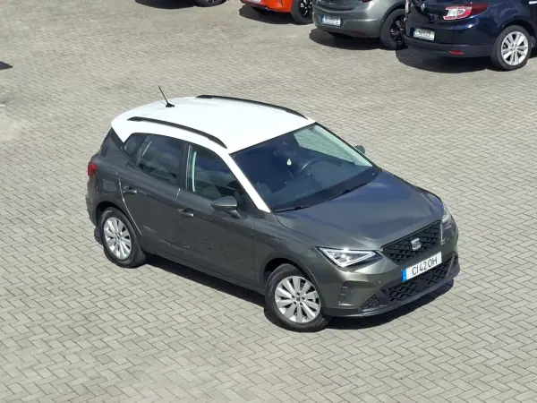 SEAT Arona 2023 - 17750 EUR, 25100 km - AUTO.MOTO.pt - 25100km - foto 12 de 30