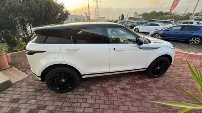 Land Rover Range Rover Evoque 2022 - 38990 EUR, 30000 km - AUTO.MOTO.pt - 30000km - foto 24 de 42
