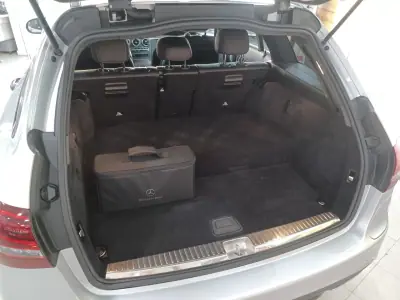 Mercedes-Benz C 300 2021 - 30690 EUR, 149137 km - AUTO.MOTO.pt - 149137km - foto 38 de 41