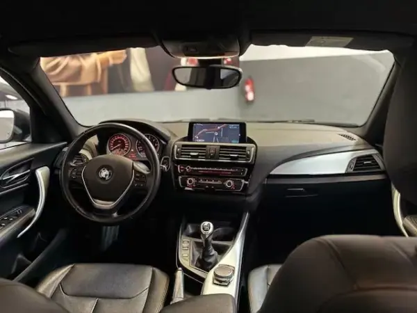 BMW 116 2016 - 13400 EUR, 176000 km - AUTO.MOTO.pt - 176000km - foto 14 de 18