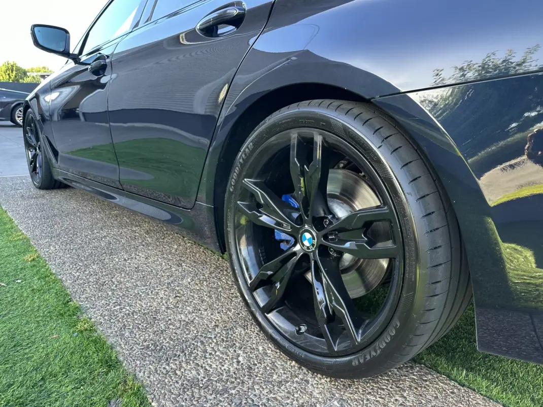 BMW M550d 2017 - 49900 EUR, 150000 km - AUTO.MOTO.pt - 150000km - foto 20 de 54