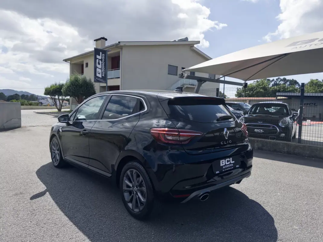Renault Clio 2019 - 14990 EUR, 55000 km - AUTO.MOTO.pt - 55000km - foto 5 de 41