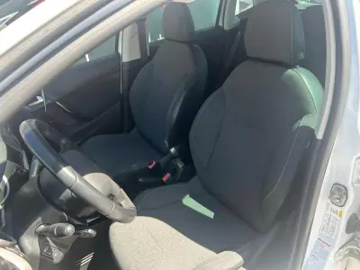 Citroën C3 2016 - 7590 EUR, 127000 km - AUTO.MOTO.pt - 127000km - foto 9 de 17