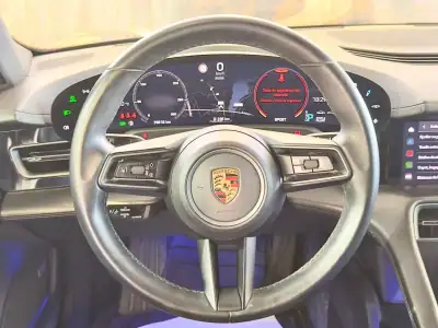 Porsche Taycan 2014 - 64900 EUR, 75512 km - AUTO.MOTO.pt - 75512km - foto 26 de 41