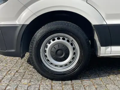 VW Crafter 2.0 TDI L3H3 IVA Dedutível 2022 - 26450 EUR, 128000 km - AUTO.MOTO.pt - 128000km - foto 13 de 33