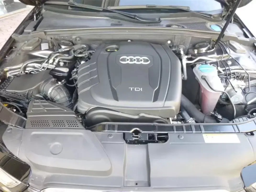 Audi A4 Avant 2015 - 14300 EUR, 199800 km - 199800km - foto 10 de 14