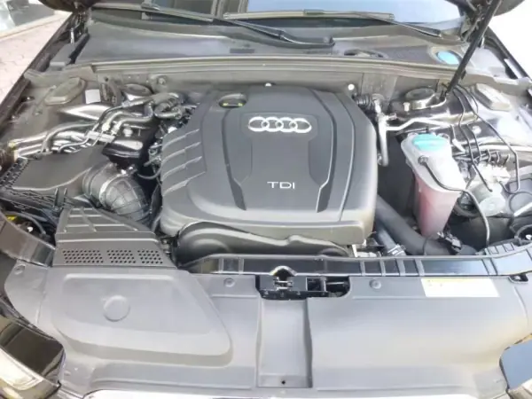Audi A4 Avant 2015 - 14300 EUR, 199800 km - AUTO.MOTO.pt - 199800km - foto 10 de 14