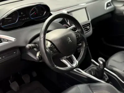 Peugeot 2008 2014 - 9900 EUR, 161000 km - 161000km - foto 7 de 16
