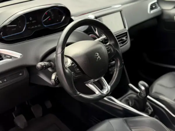 Peugeot 2008 2014 - 9900 EUR, 161000 km - 161000km - foto 7 de 16