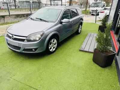 Opel Astra Caravan 2005 - 3500 EUR, 300000 km - AUTO.MOTO.pt - 300000km - foto 4 de 19