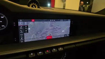 Porsche 992 2021 - 159500 EUR, 69488 km - AUTO.MOTO.pt - 69488km - foto 45 de 58