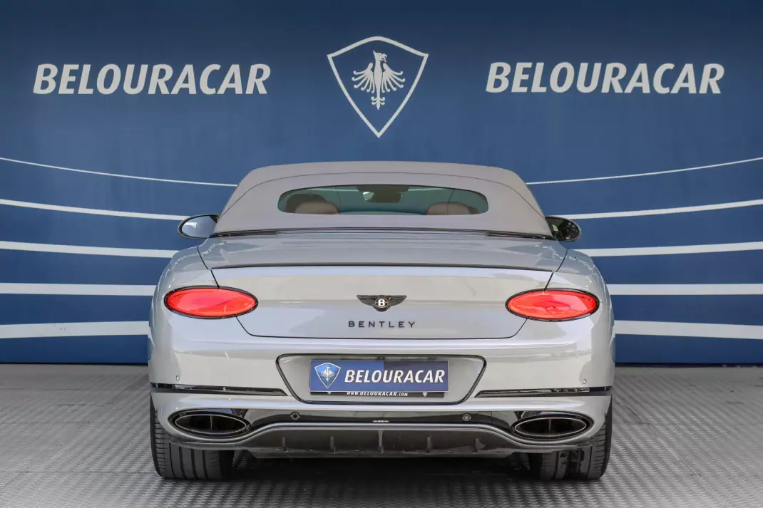 Bentley Continental GTC 2019 - 250000 EUR, 58772 km - AUTO.MOTO.pt - 58772km - foto 10 de 29