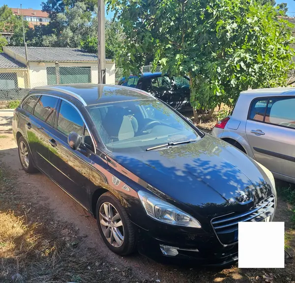 Peugeot 508 SW 2012 - 6800 EUR, 158400 km - AUTO.MOTO.pt - 158400km - foto 4 de 12