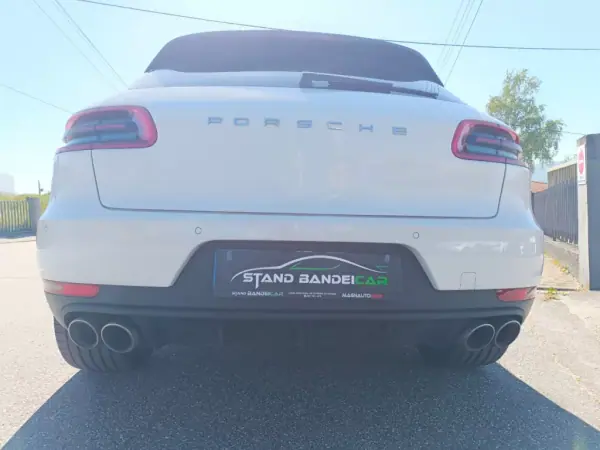 Porsche Macan 2016 - 45500 EUR, 155000 km - AUTO.MOTO.pt - 155000km - foto 15 de 32