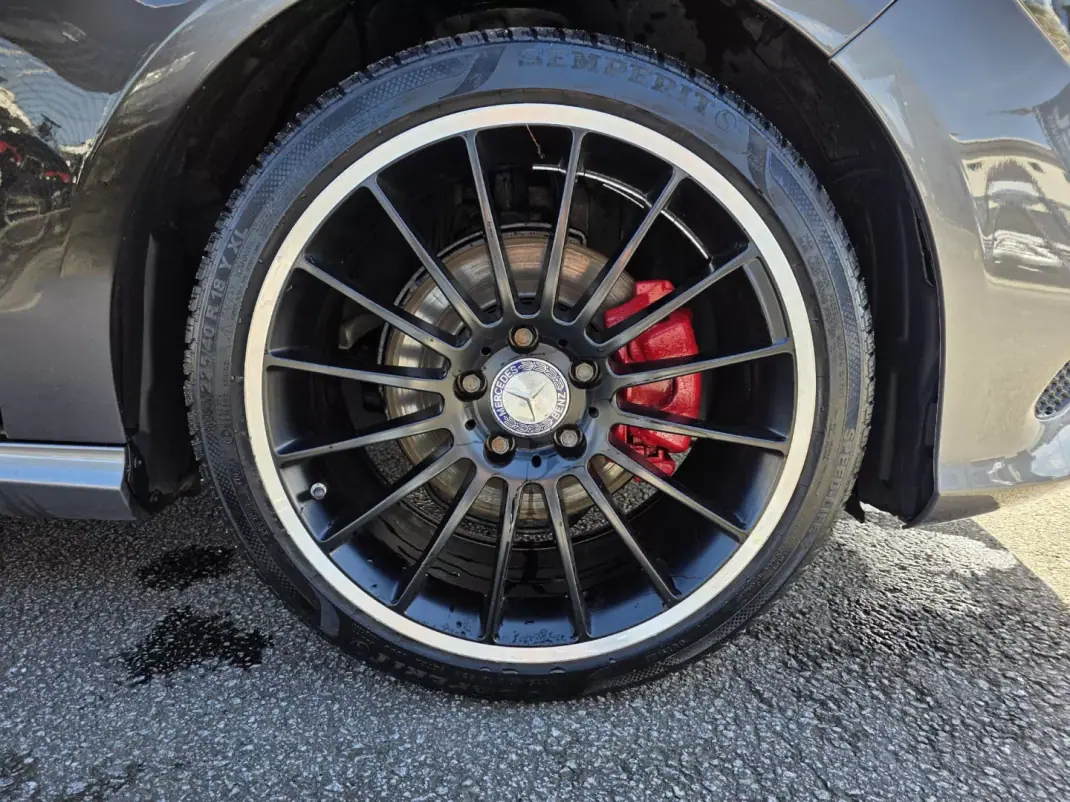 Mercedes-Benz CLA 180 2016 - 16990 EUR, 169000 km - AUTO.MOTO.pt - 169000km - foto 12 de 33