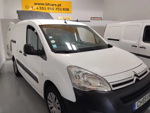 Citroën 2016 - 7777 EUR, 204000 km - AUTO.MOTO.pt - 204000km - foto 4 de 7