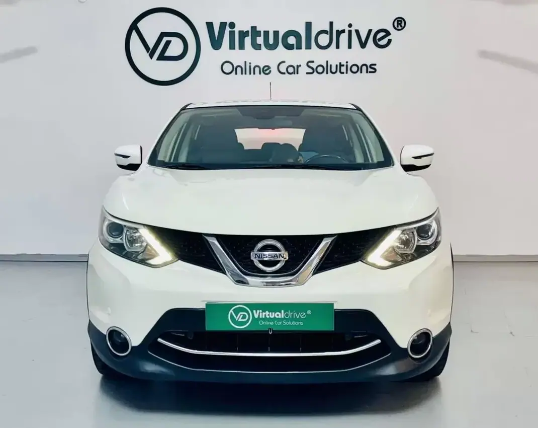 Nissan Qashqai 2015 - 13750 EUR, 96000 km - 96000km - foto 2 de 45