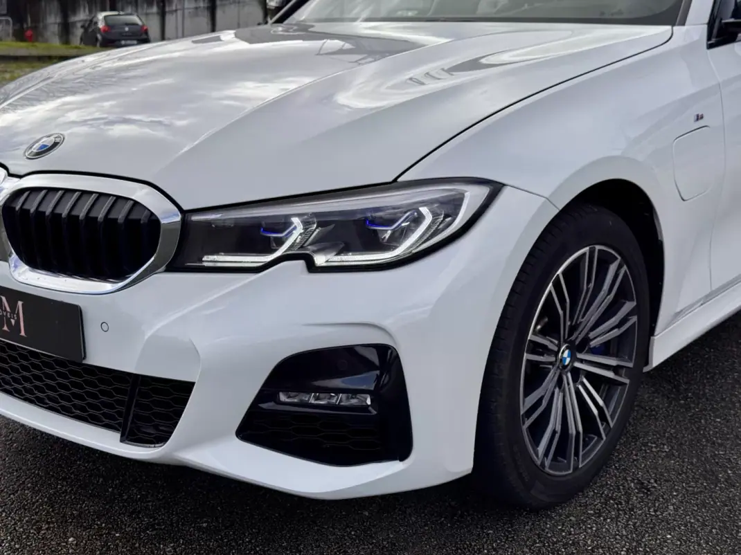 BMW 330 2020 - 32990 EUR, 44000 km - AUTO.MOTO.pt - 44000km - foto 11 de 33