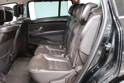 Renault Espace 2017 - 17900 EUR, 171000 km - AUTO.MOTO.pt - 171000km - foto 7 de 31