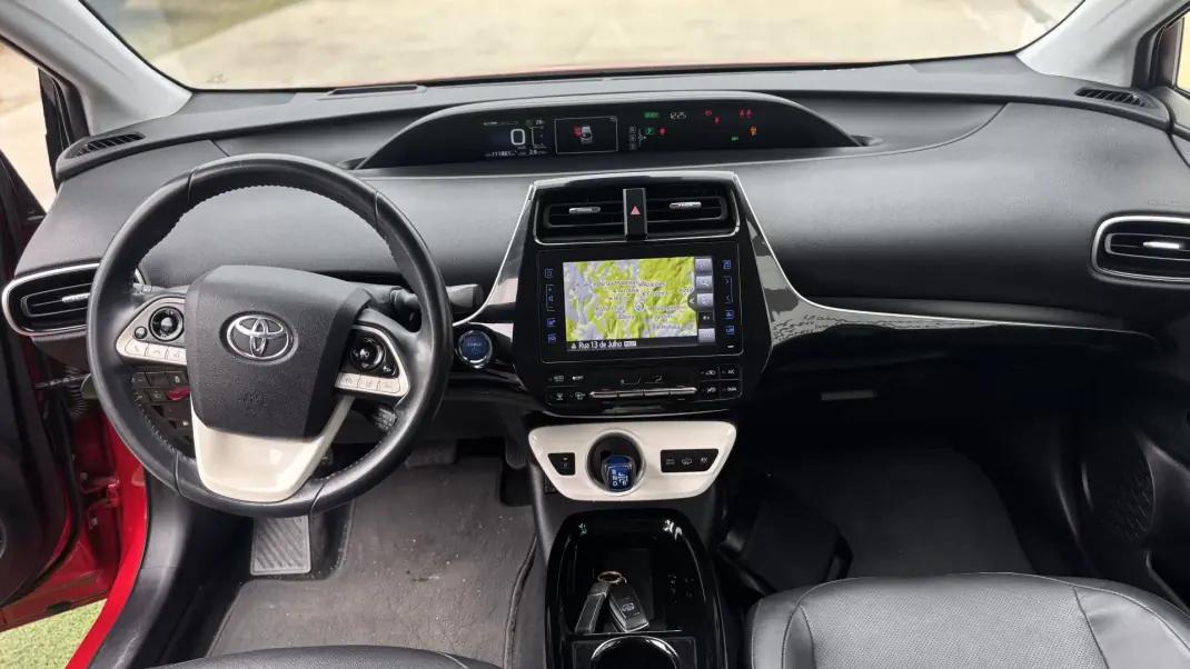 Toyota Prius 2019 - 19900 EUR, 111000 km - 111000km - foto 9 de 21