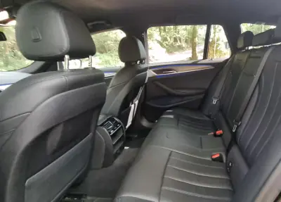 BMW 520 2019 - 31750 EUR, 130000 km - AUTO.MOTO.pt - 130000km - foto 17 de 25