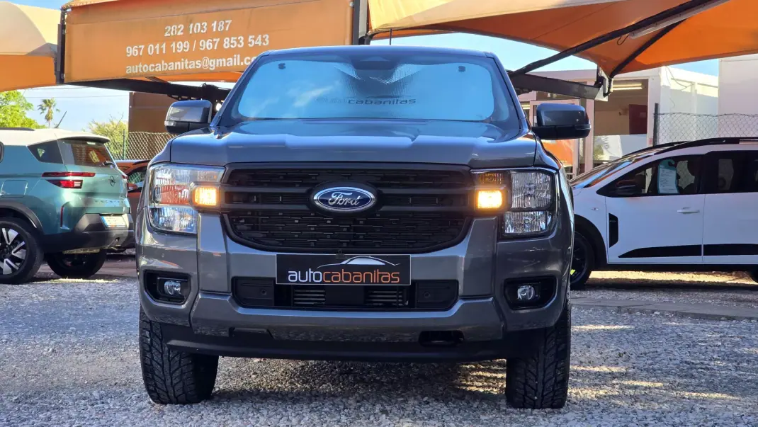 Ford Ranger 2023 - 43500 EUR, 16100 km - AUTO.MOTO.pt - 16100km - foto 8 de 25