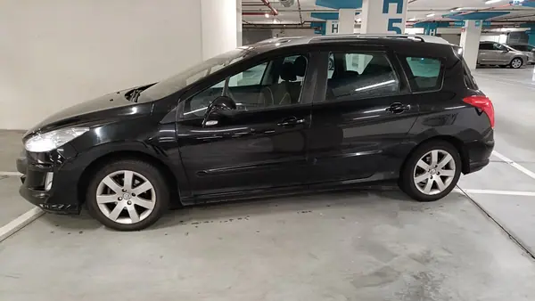 Peugeot 308 SW 2009 — foto 2 de 8