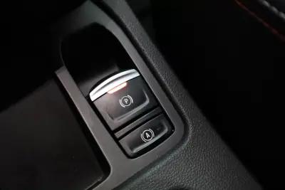 Renault Clio 2023 - 15950 EUR, 52147 km - AUTO.MOTO.pt - 52147km - foto 36 de 45