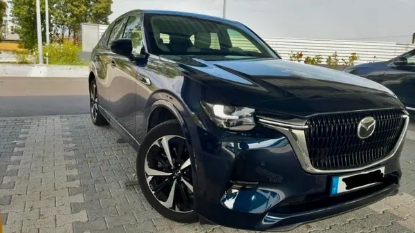 Mazda CX-60 2.5 e-Sky.PHEV Tak.+Com. P.(Tak)+Co.&So.P.+Dr.A.+P.S-SKO 2023 Híbrido Plug-In