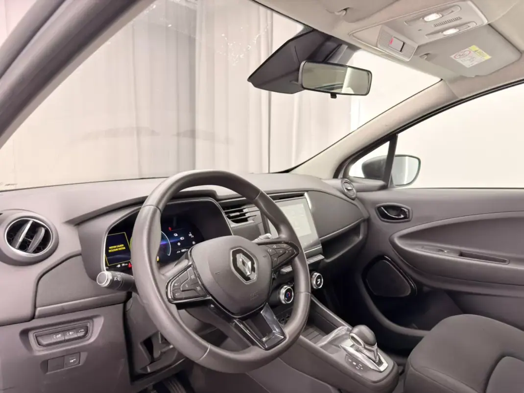 Renault Zoe 2020 - 15750 EUR, 43000 km - 43000km - foto 18 de 18