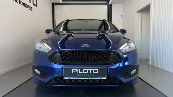 Ford Focus SW 2018 — foto 3 de 28
