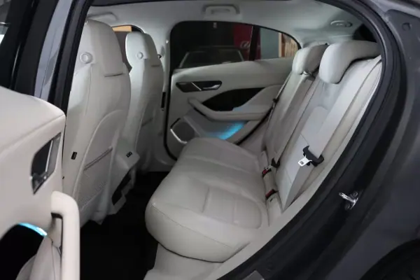 Jaguar I-Pace 2022 - 37900 EUR, 71093 km - AUTO.MOTO.pt - 71093km - foto 11 de 31
