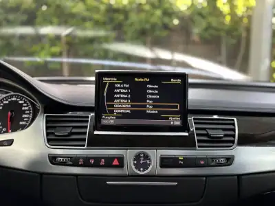 Audi A8 2016 - 39000 EUR, 170000 km - AUTO.MOTO.pt - 170000km - foto 49 de 53